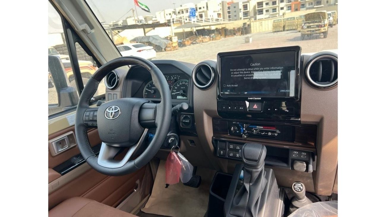 Toyota Land Cruiser 70 LC71 Capsule 4.0L Petrol V6 Full Option
