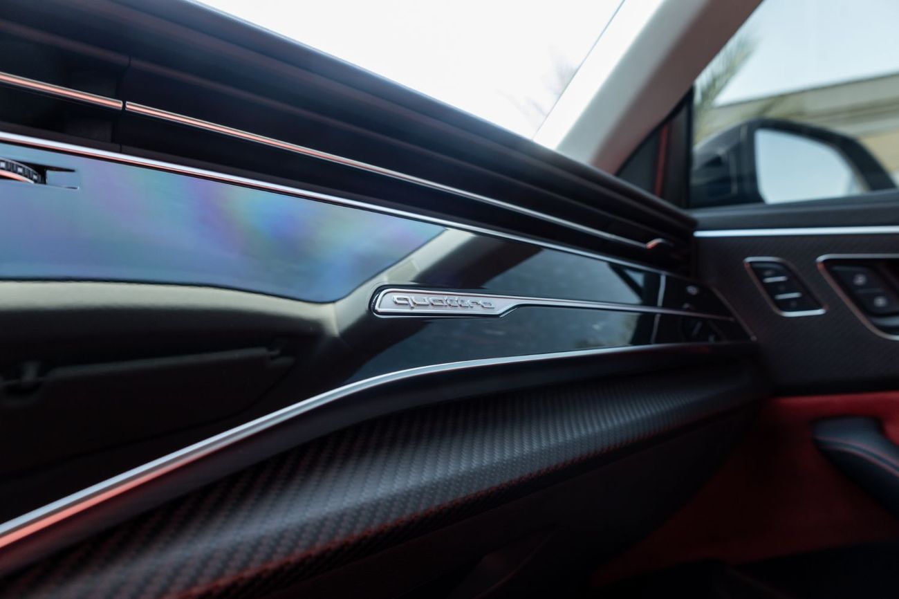 Audi RS Q8 TFSI quattro 4.0L