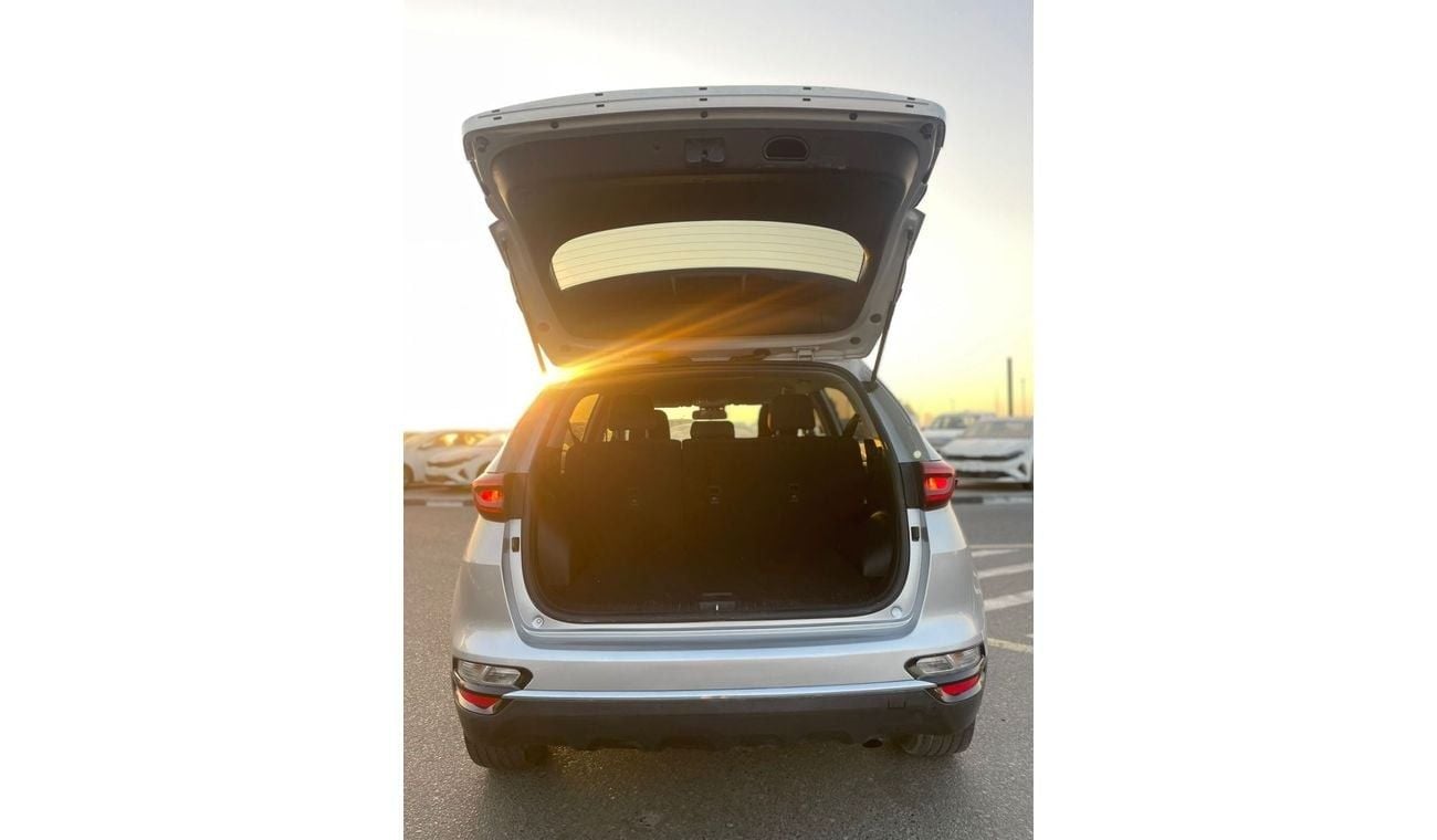 Kia Sportage 2021 Kia Sportage 2.4L V4 MidOption+ - AWD 4x4 - Apple & Android Play Full Serviced - 56000 mileage