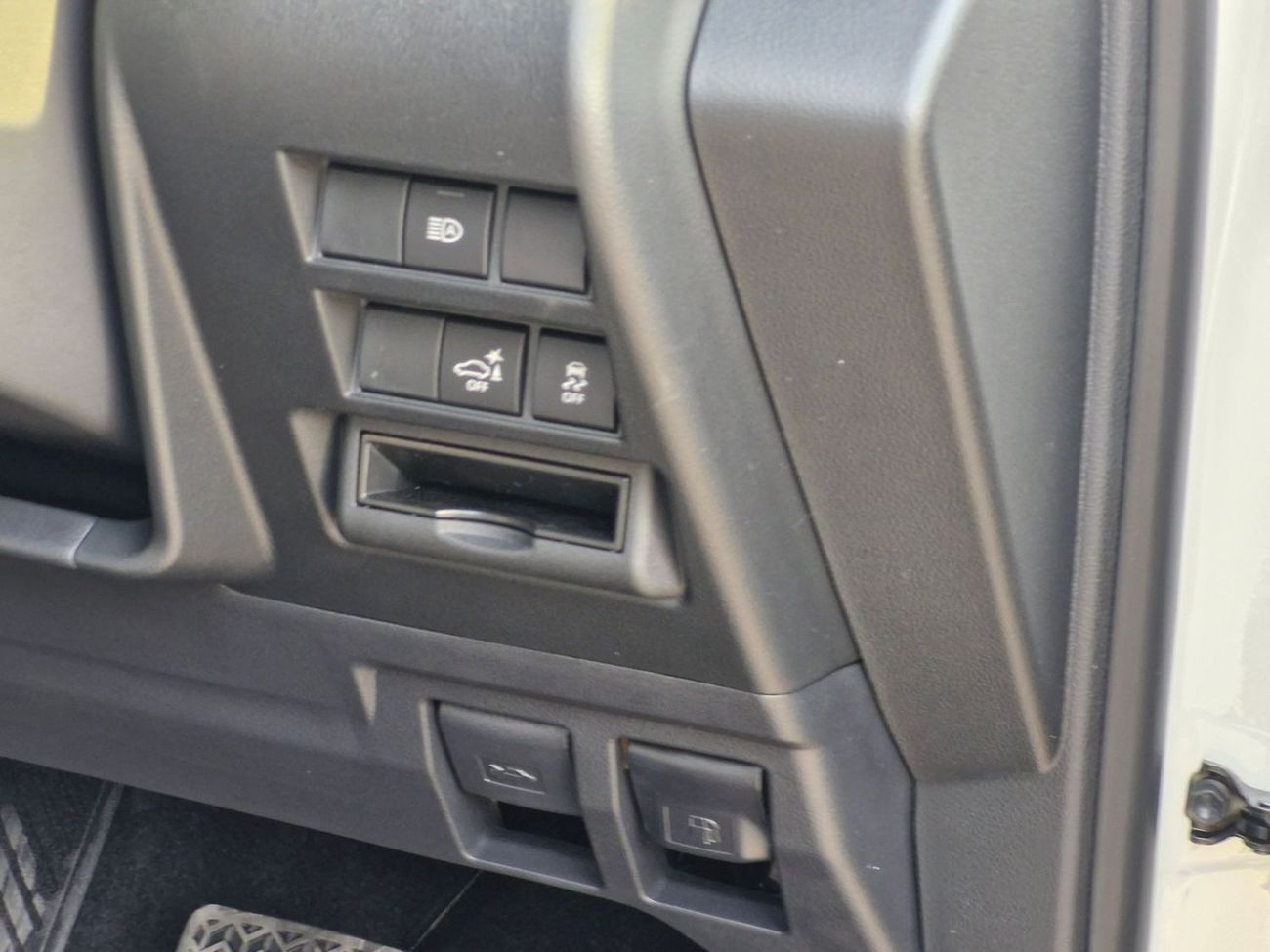 Toyota Land Cruiser 2025 TOYOTA LAND CRUISER 300 GX 3.5L PETROL (RIGHT HAND DRIVING) GX 5-SEATS BRAND NEW 0KM