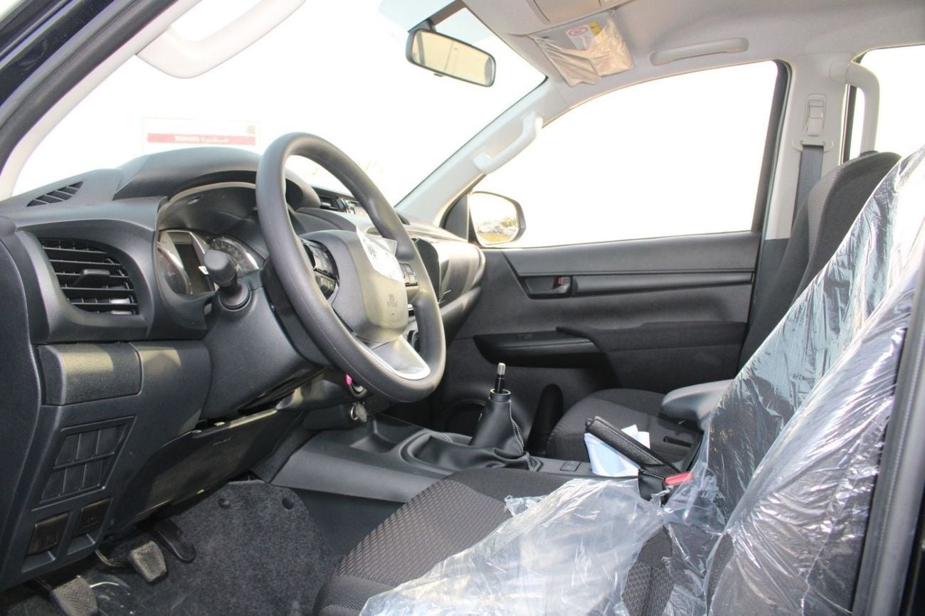 تويوتا هيلوكس TOYOTA HILUX 2.4L DIESEL 4 X 4 DOUBLE CABIN ACTIVE MANUAL TOYOTA HILUX 2.4L DIESEL 4 X 4 DOUBLE CABIN MANUAL