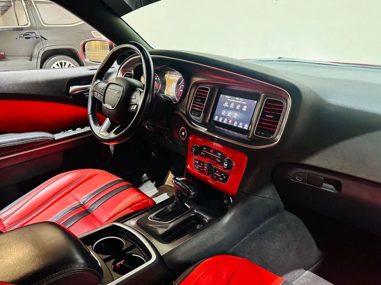 Dodge Charger SXT Mid 3.6L