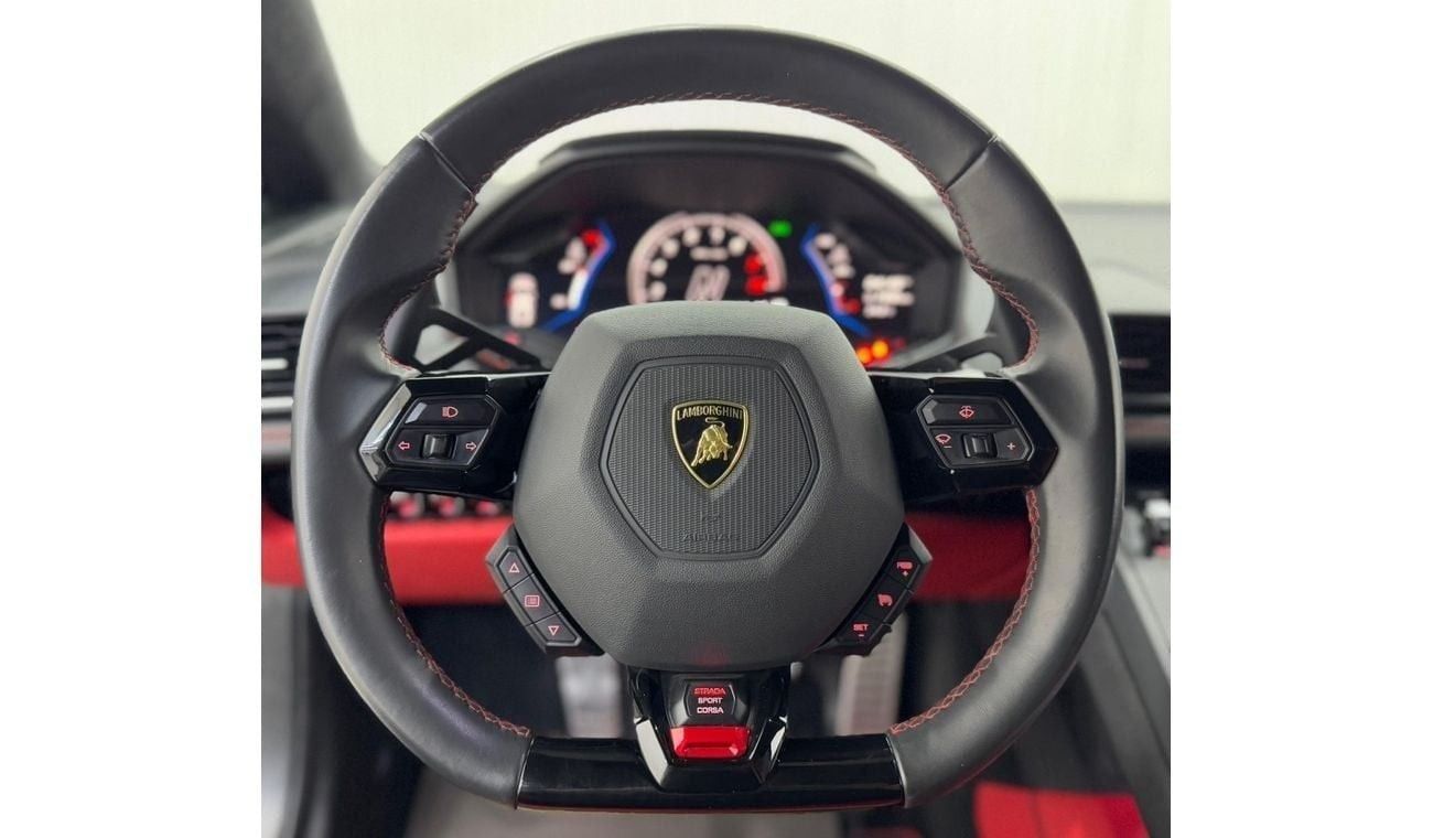 Lamborghini Huracan EVO 2020 Lamborghini Huracan EVO, 2025 Lamborghini Warranty, Full Lamborghini Service Hisotry, GCC