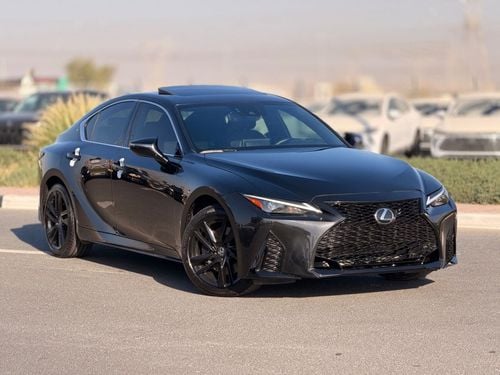 Lexus IS300  Lexus IS 300 2024