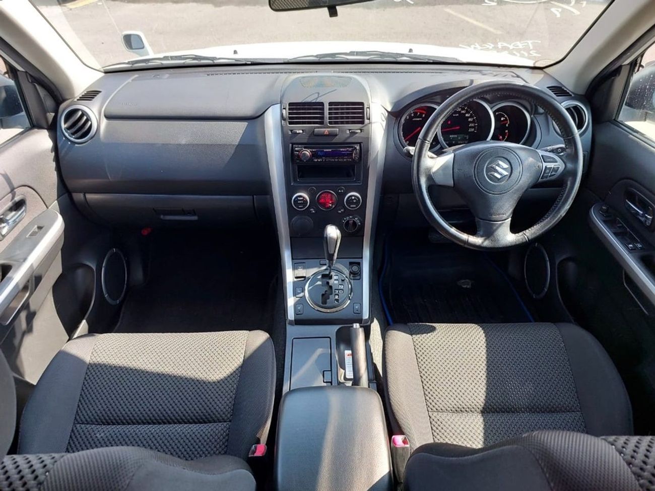 Suzuki Escudo SUZUKI ESCUDO RIGHT HAND DRIVE(PM11794)