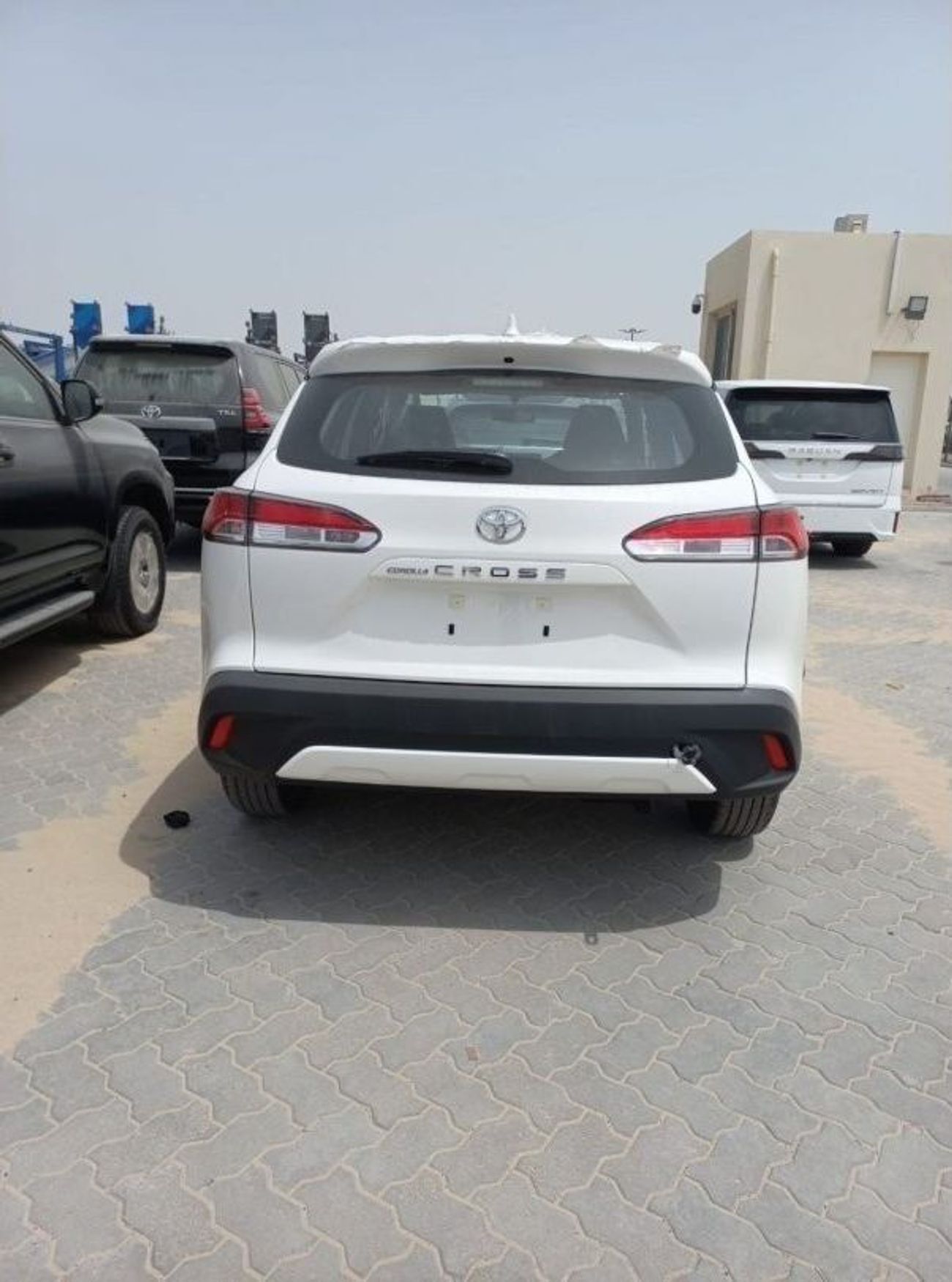 Toyota Corolla Cross 2025 TOYOTA COROLLA CROSS 1.8L Petrol Basic Option Automatic Zero KM