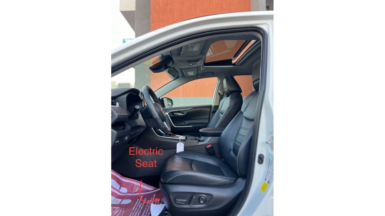 Toyota RAV4 XLE Premium VIP