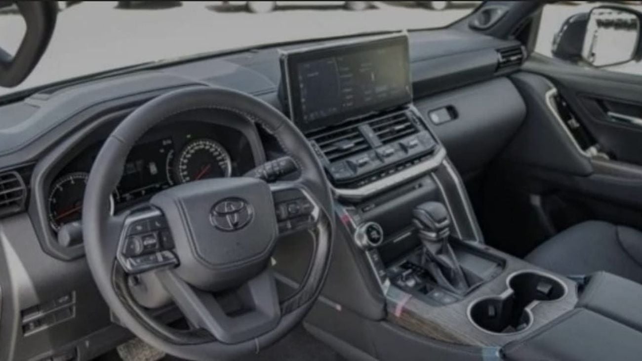 Toyota Land Cruiser VXR 3.5L PETROL 2026