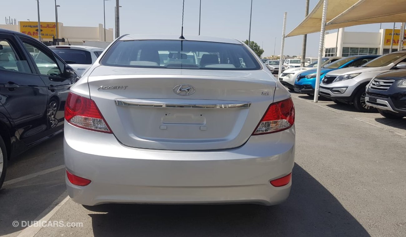 Hyundai Accent 2015 CC No Accident No Paint A Perfect Condition