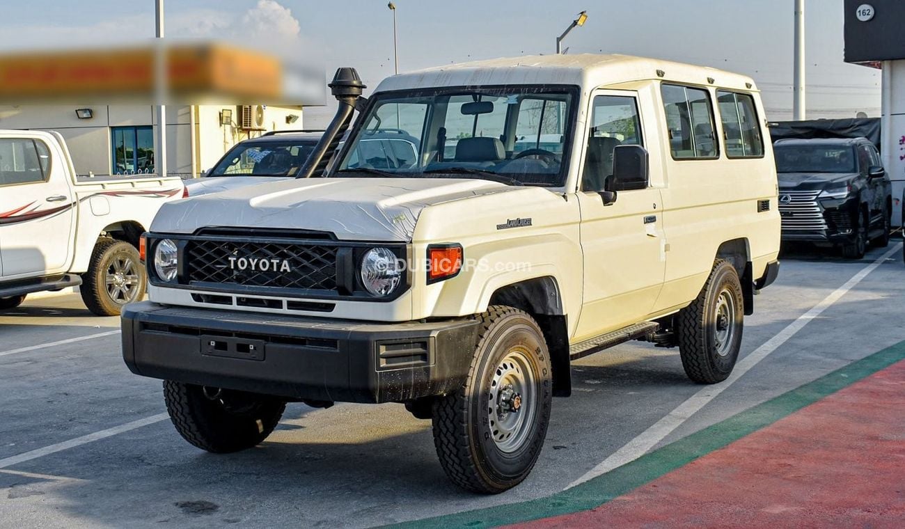 Toyota Land Cruiser 70