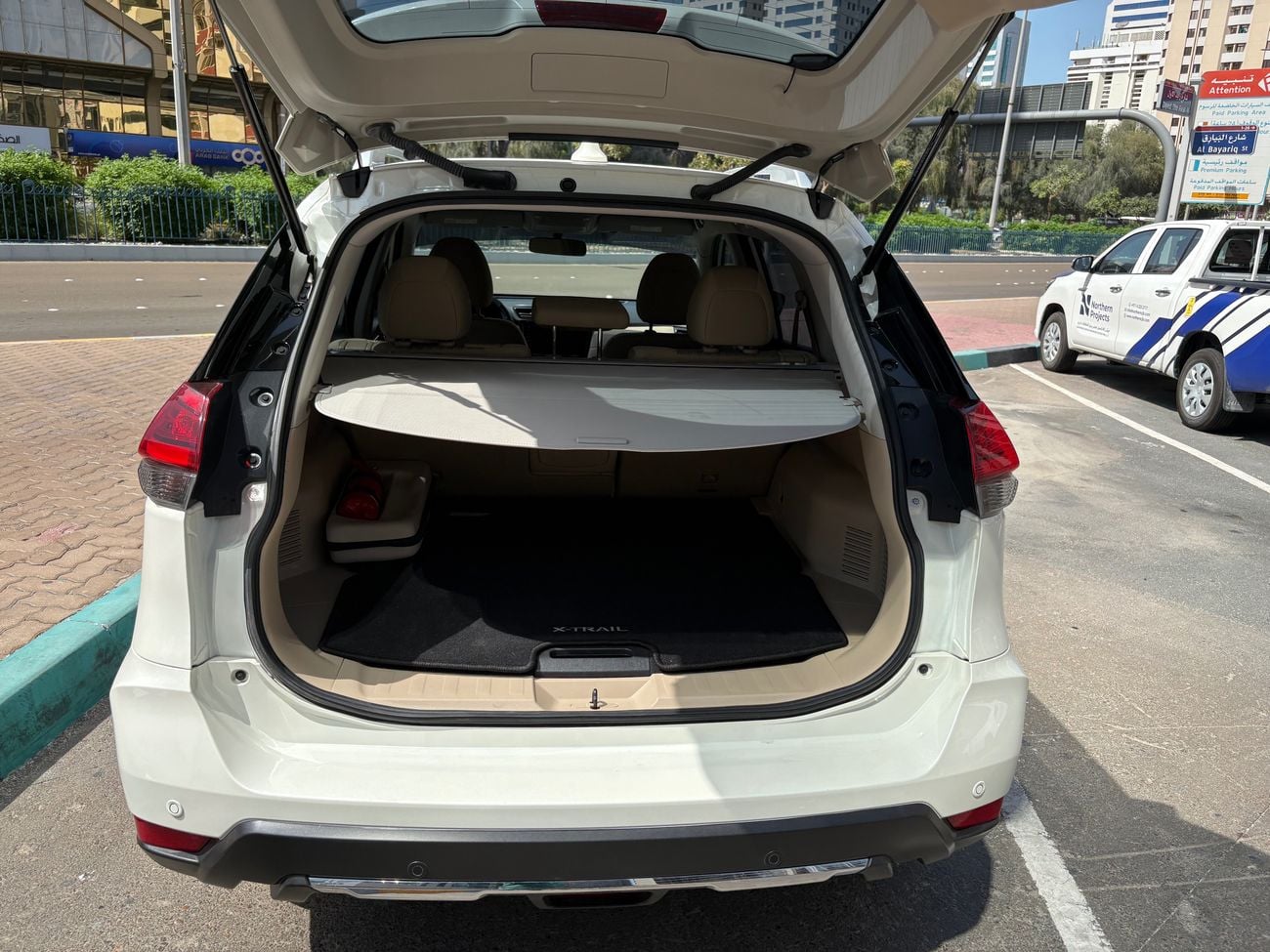 نيسان إكس تريل S 2.5L 4WD (5 Seater)