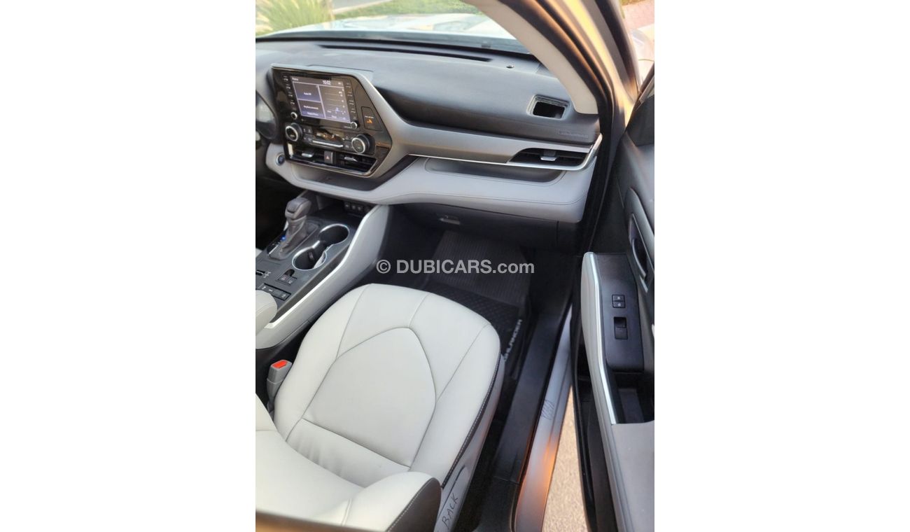 تويوتا هايلاندر TOYOTA HIGHLADER 2020 MODEL CLEAN CAR