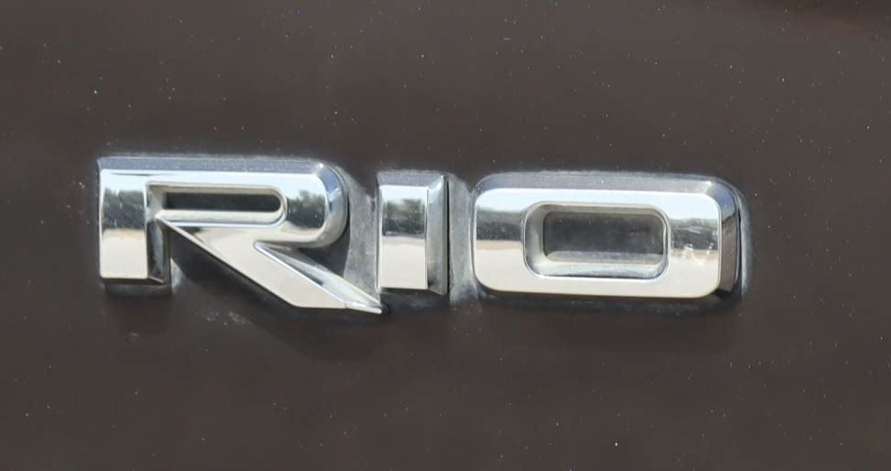 Kia Rio EX 1.4L (100 HP) Hatchback