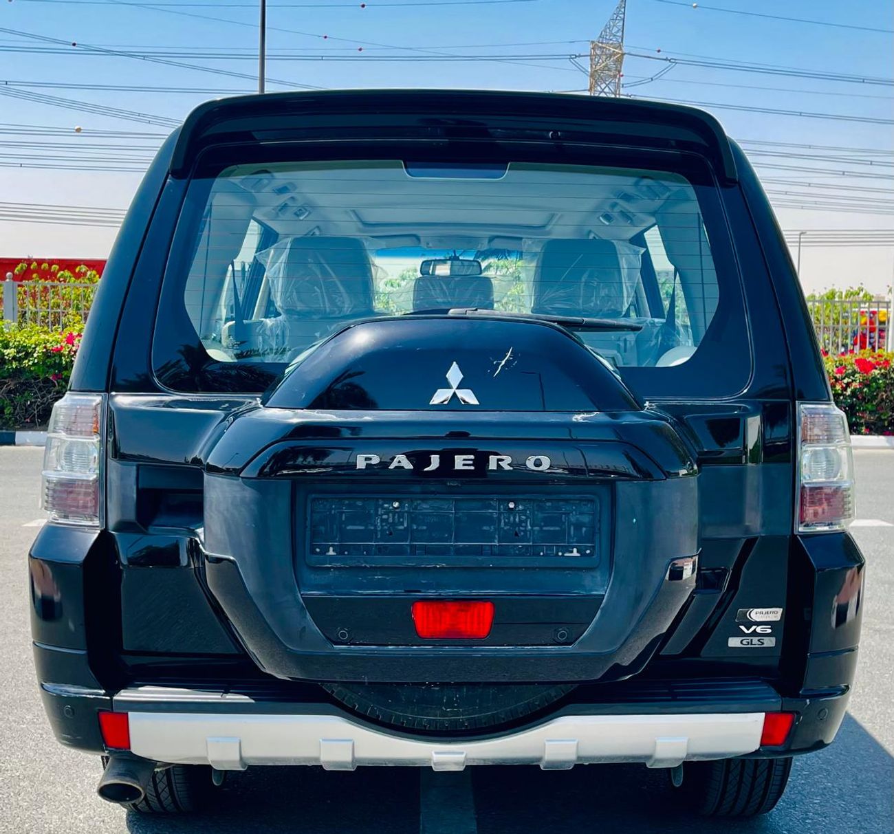 Mitsubishi Pajero GLS 3.5L Original Paint 2016 GCC