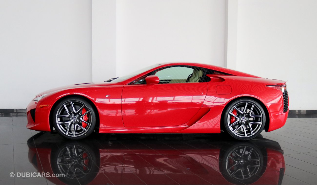 Used Lexus LFA 2012 for sale in Dubai - 70929