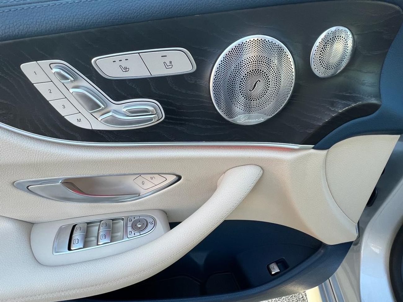 Mercedes-Benz E 400 Coupe MERCEDES BENZ E400 AMG 2018 COUPE FULL OPTIONS TOP OF RANGE WITH DEALER WARRANTY