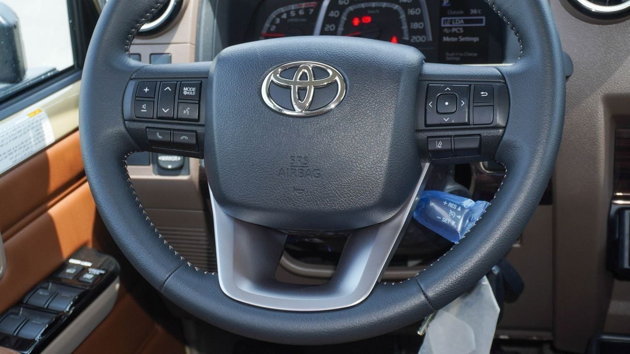 Toyota Land Cruiser 70 HT VXR LX 4.0L V6 A/T