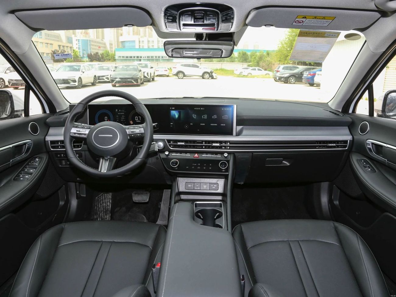 هيونداي سوناتا HYUNDAI SONATA 1.5L TURBO PRO EDITION MODEL 2025