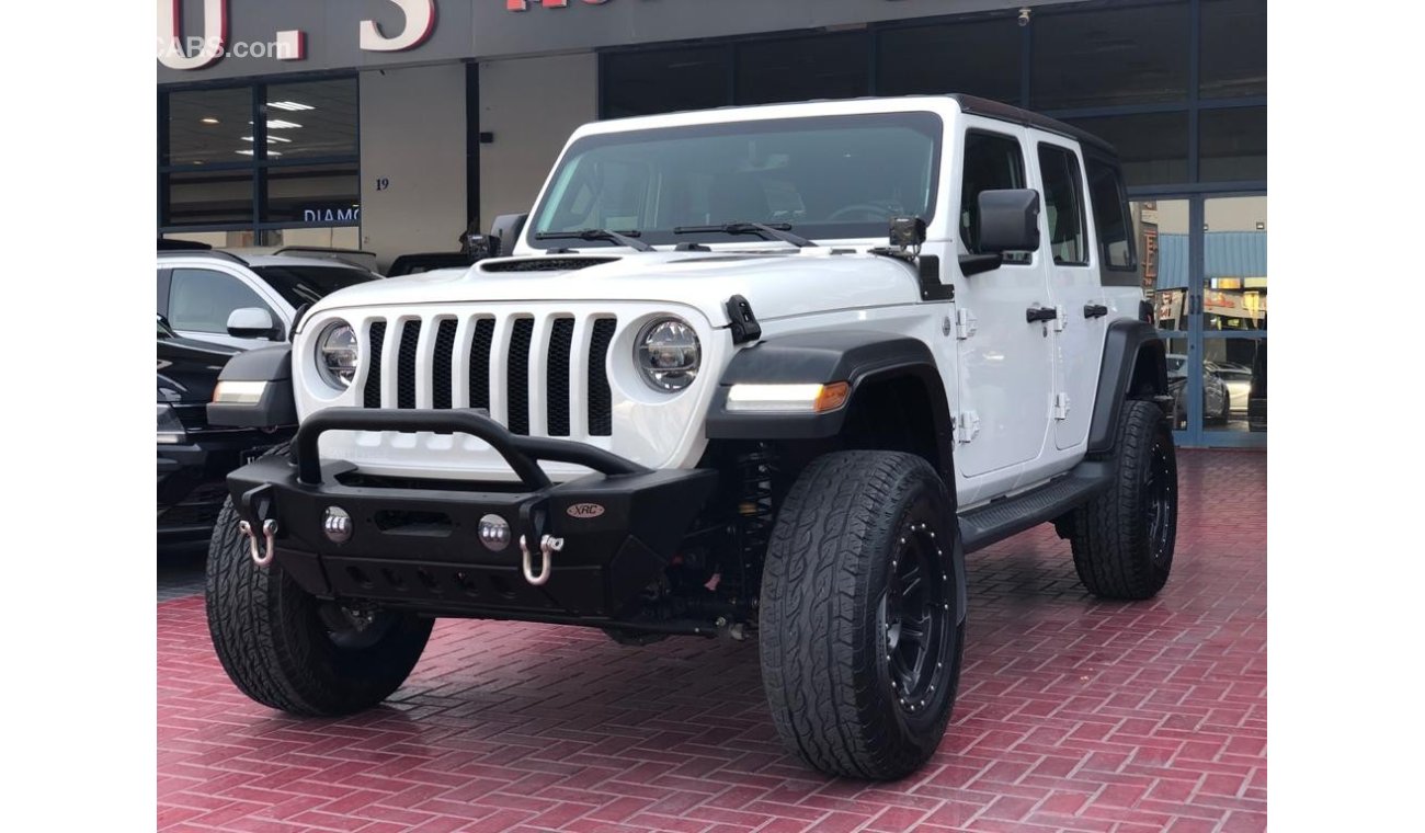 Jeep Wrangler JL UNLIMITED PLUS AGENCY LIFTED 2018 GCC UNDER WARRANTY IN MINT CONDITION