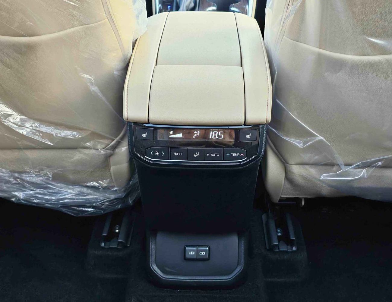 Toyota Highlander 2.5L V4 LIMITED HYBRID / FULL OPTION / PANORAMAIC / POWER SEATS (CODE # HLH25LO)