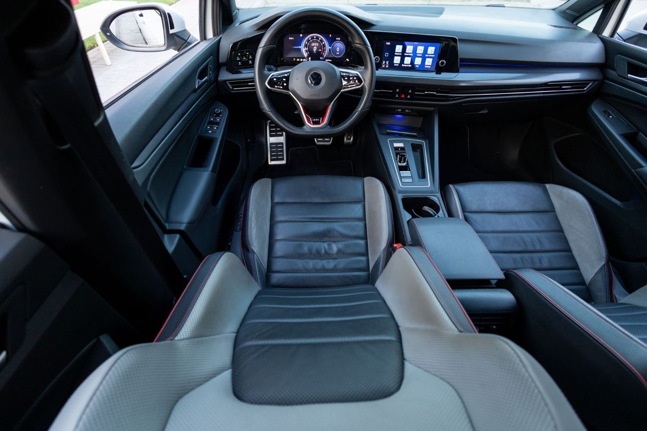 Volkswagen Golf GTI Leather 2.0L