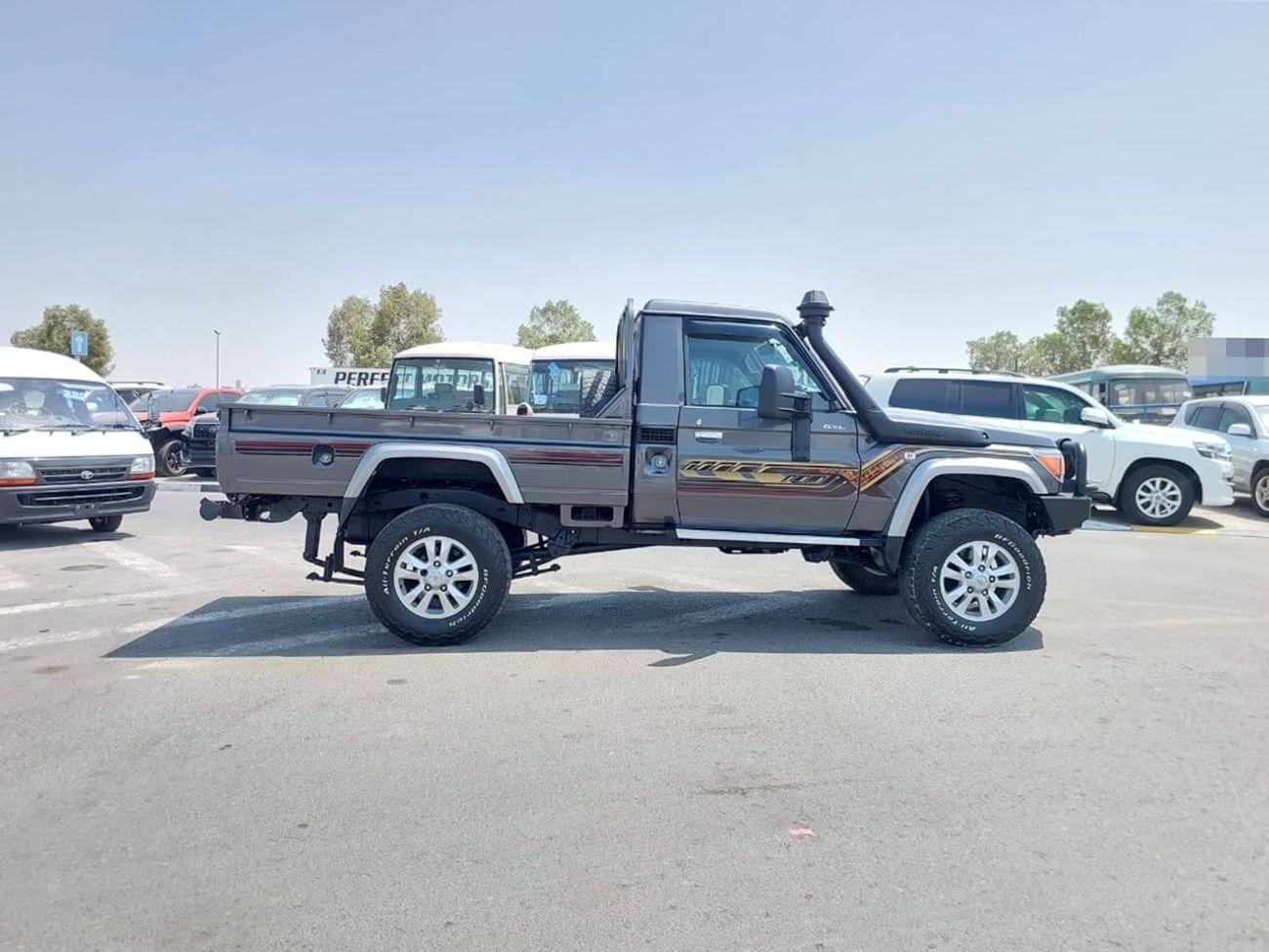 Toyota Land Cruiser TOYOTA LAND CRUISER PICK UP RHD 2014 MODEL 4.5 L DIESEL MANUAL(PM015323)