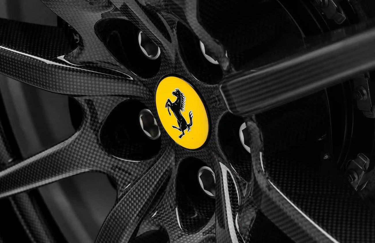 Ferrari SF90 Spider 4.0L V8 Twin-Turbocharged Engine + eMotor