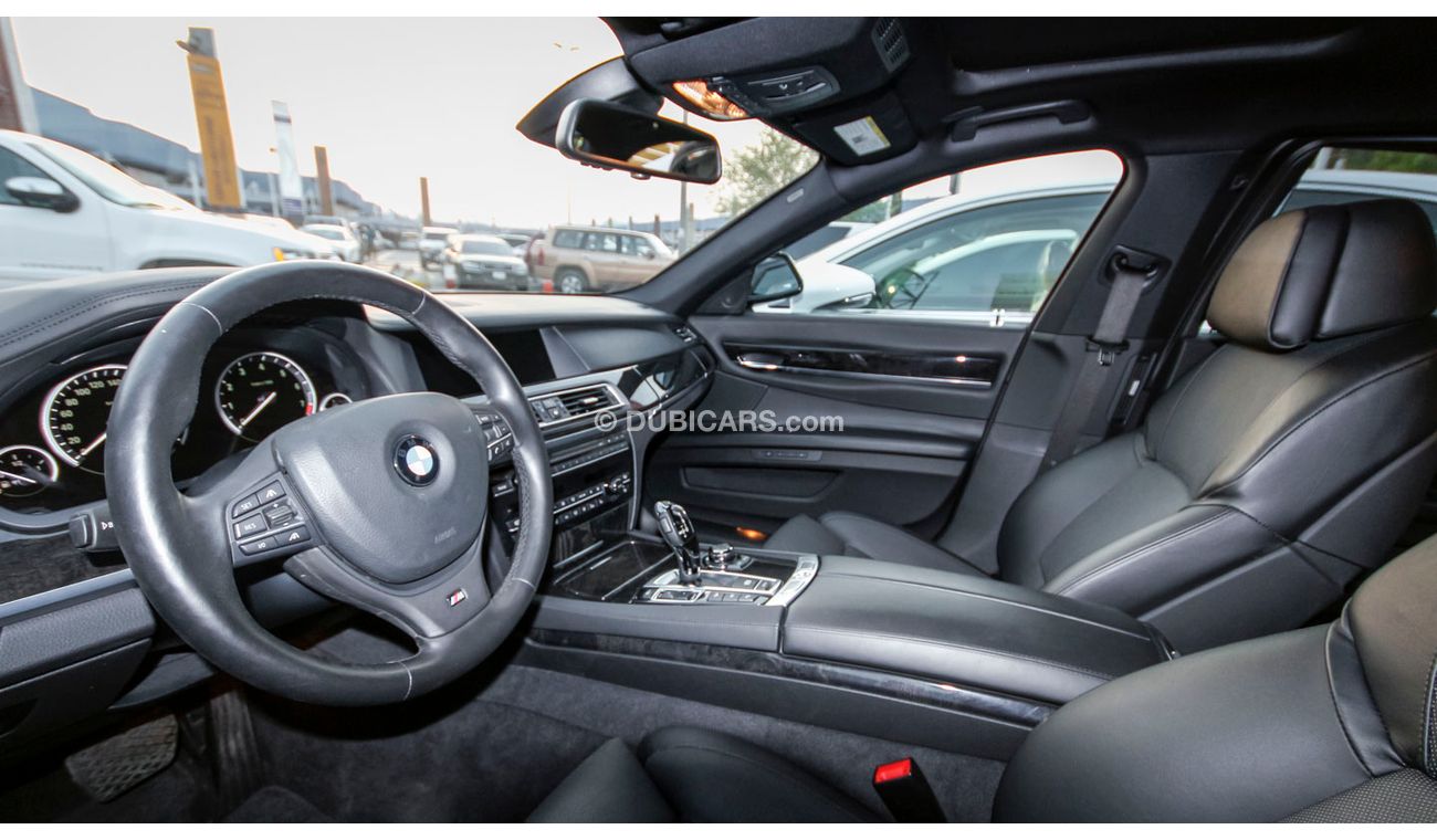 بي أم دبليو 750Li i