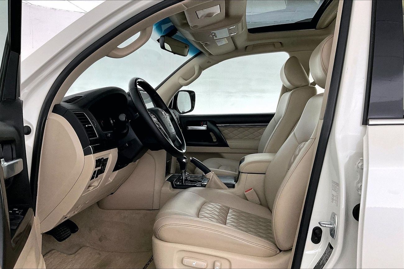 تويوتا كورولا XLI | ضمان مجاني لمدة عام | 0 دفعة أولى