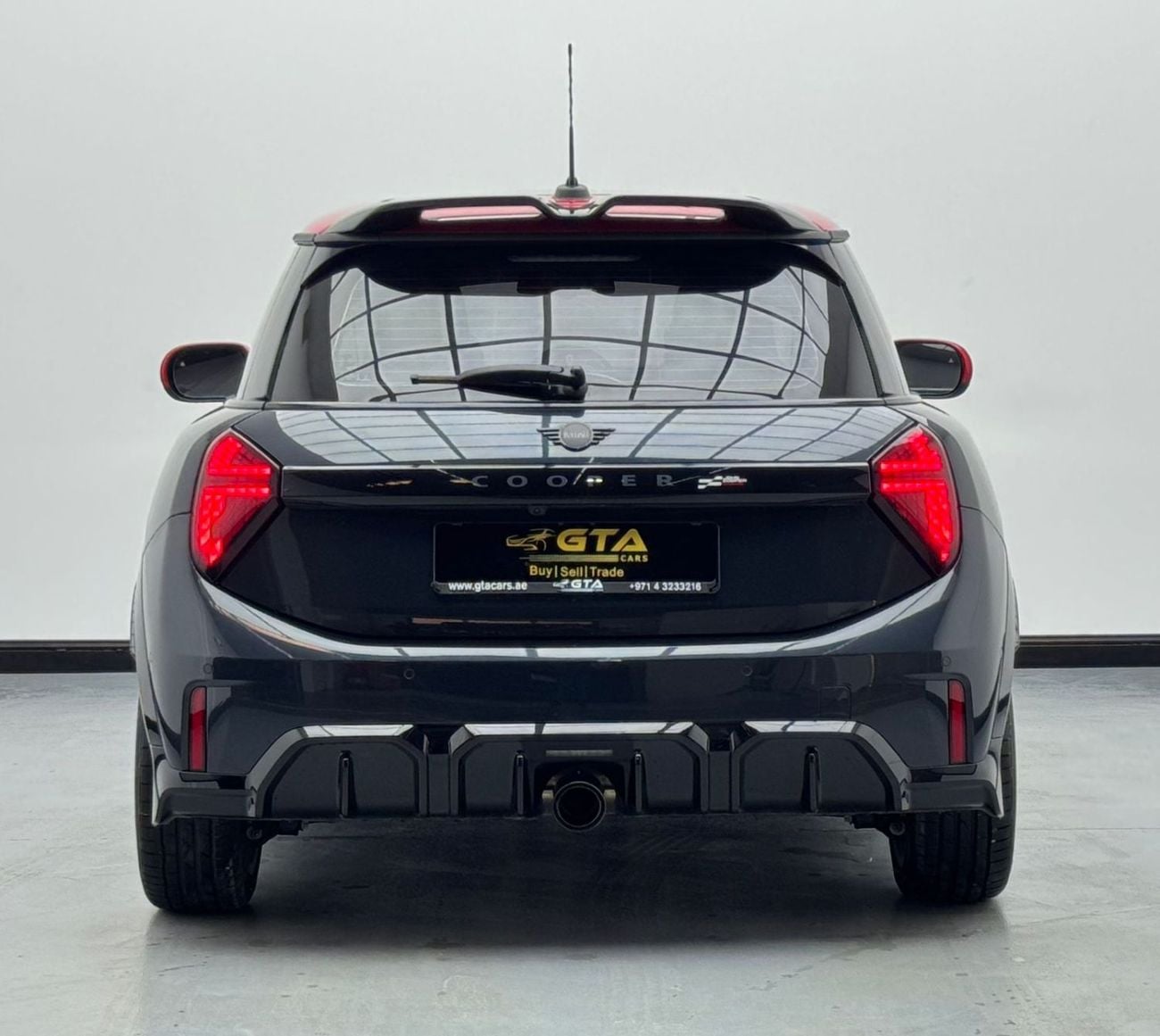 ميني جون كوبر 2025 Mini Cooper JCW, 2030 Mini Warranty and Service Pack, Mini Service History, GCC