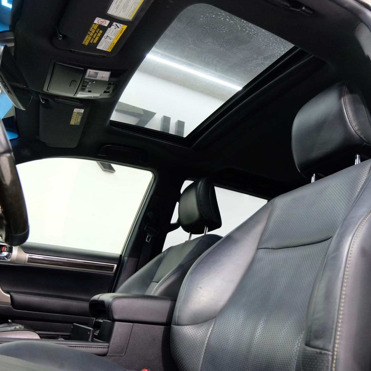 Lexus GX460 Platinum Lexus GX-460 2020 Silver-4.6L-4WD-Car is in Excellent Condition-Accident Free-Well Maintain