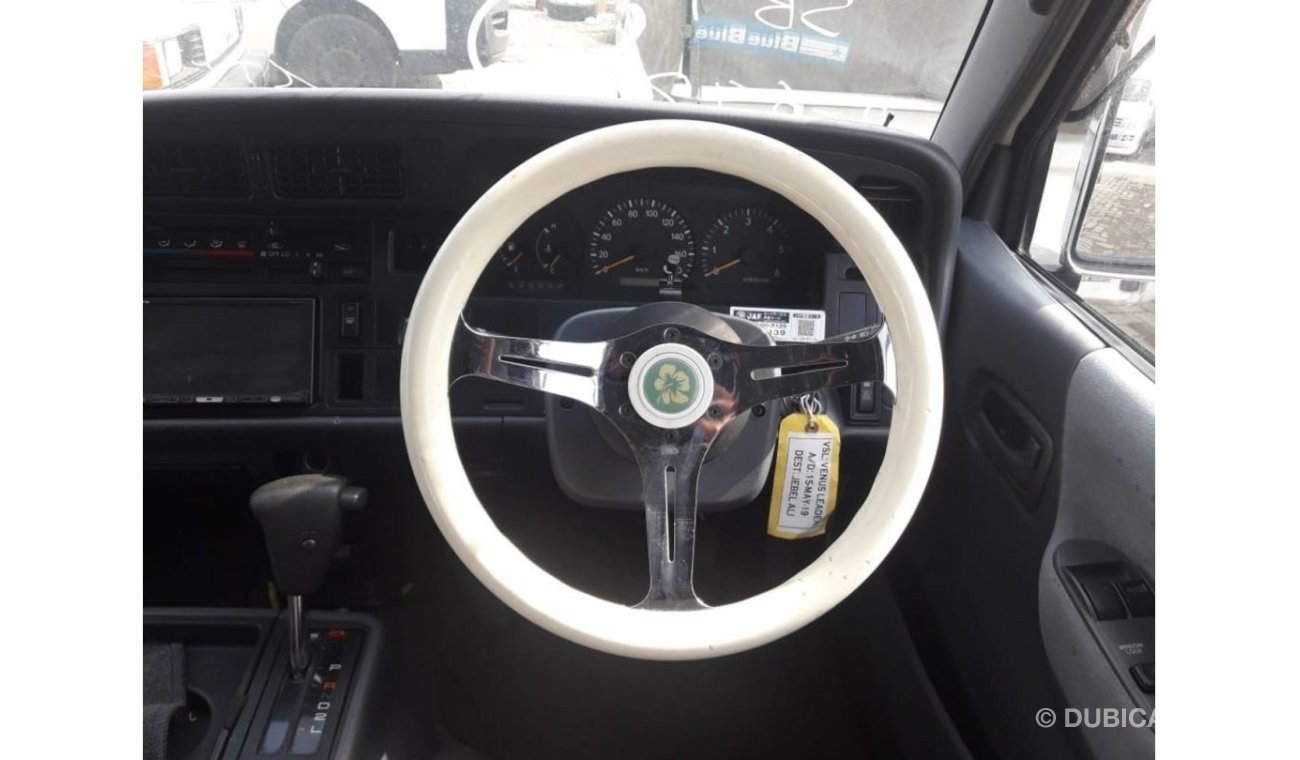 Toyota Hiace Hiace RIGHT HAND DRIVE (PM319)