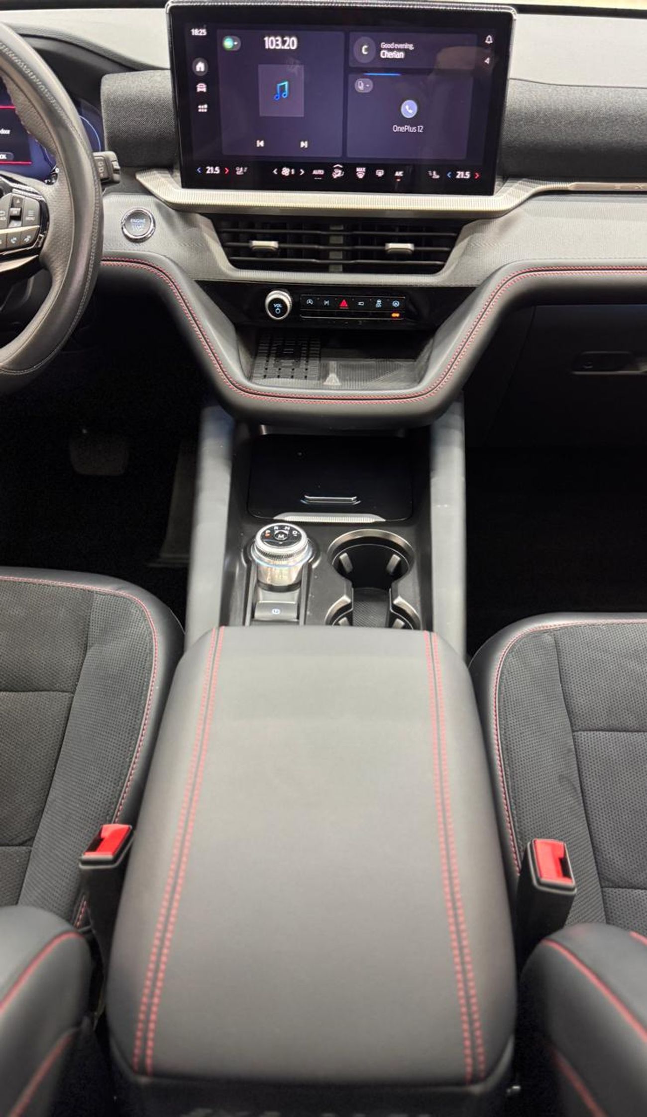 Ford Explorer ST 400A 3.0L 2025 Ford Explorer, Ford Warranty + Service Pack, Very Low Km, 7 Seater, Excellent Cond