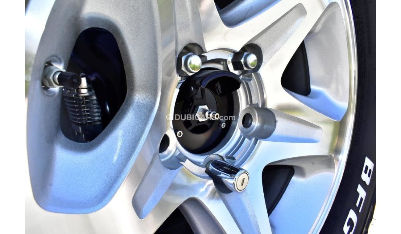 Toyota Land Cruiser 2019 MODEL   76 HARDTOP  LX DLX V8 4.5 TURBO DIESEL 4WD 6 SEAT MANUAL TRANSMISION WAGON S