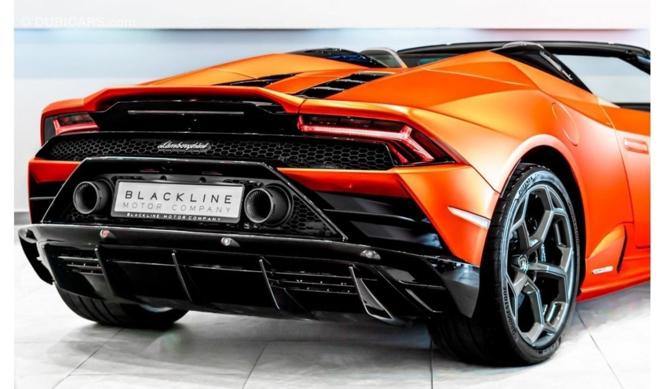 لمبرجيني هوراكان 2023 Lamborghini Huracan Evo Sypder, 2028 Lamborghini Warranty, 2026 Service Contract, Low KMs, GCC