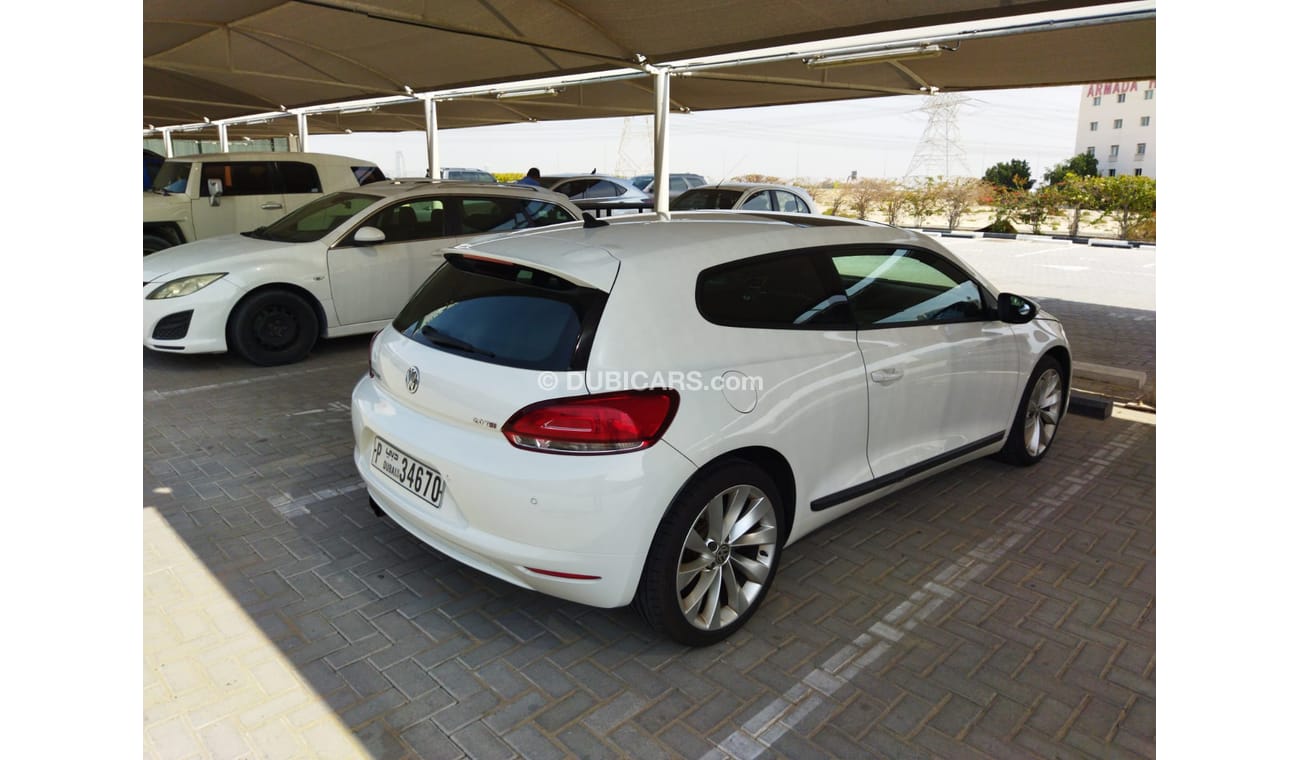Volkswagen Scirocco 2000CC / 211hp / 155kW TFSI