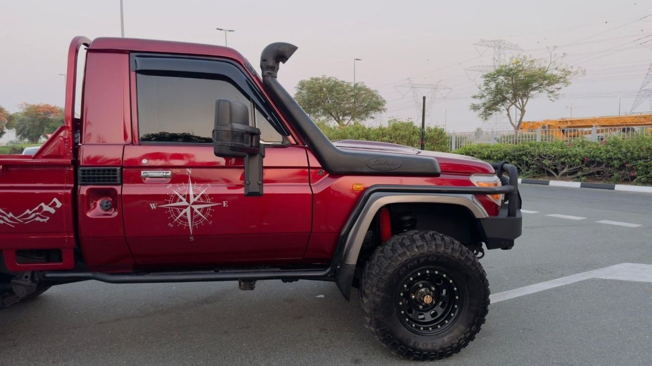 Toyota Land Cruiser Pick Up BULL BAR WITH LED LIGHTS | AIR SNORKEL | 2013 | RHD | 4.5L DIESEL | REAR VIEW CAMERA