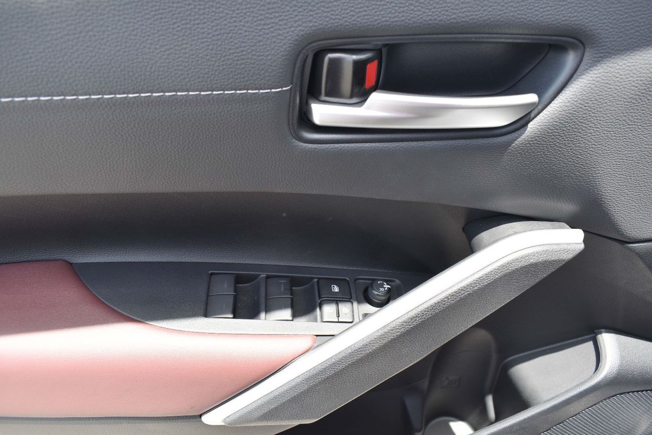 تويوتا كورولا كروس TOYOTA COROLLA CROSS 1.8L