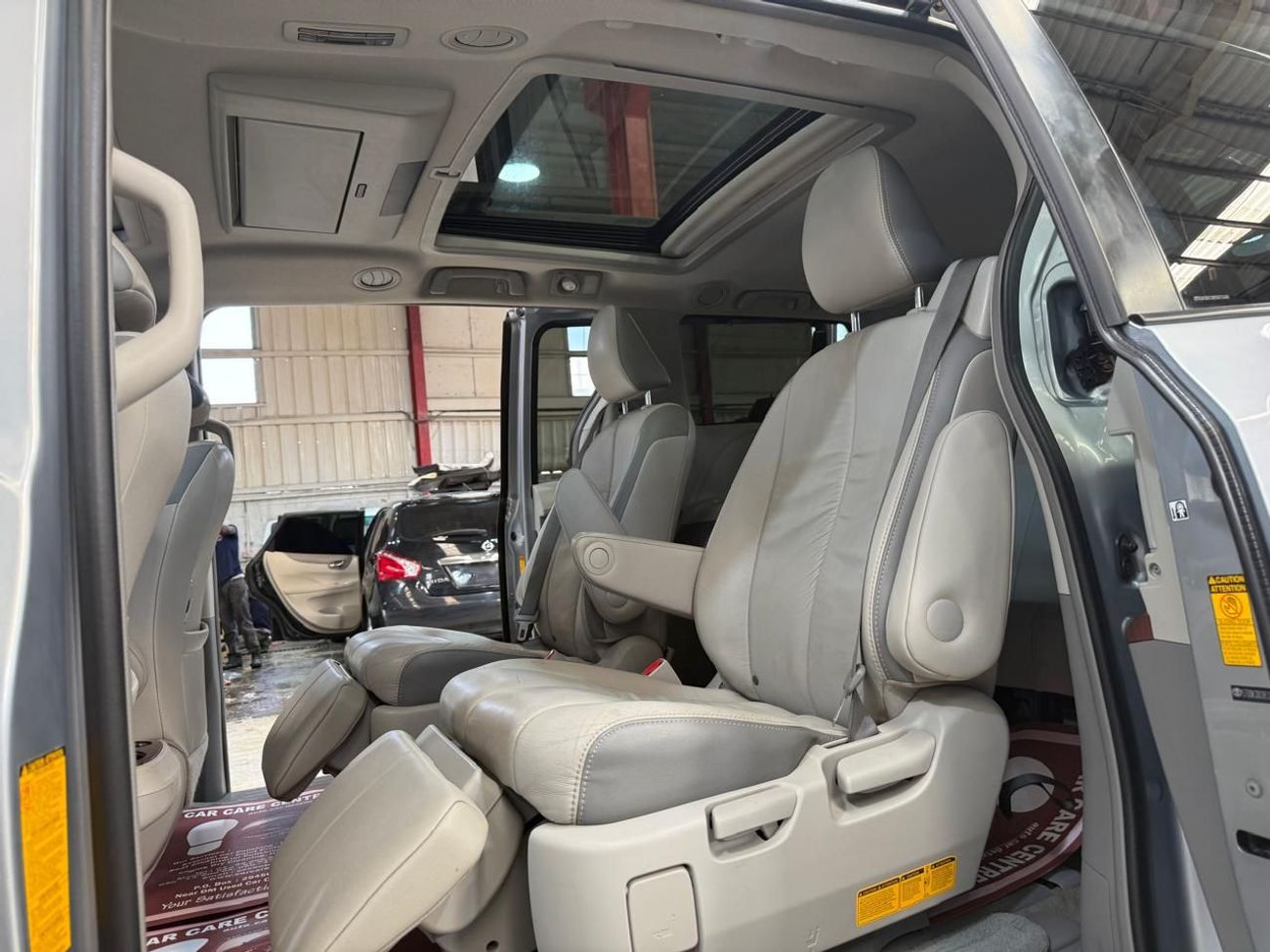 تويوتا سيينا Limited