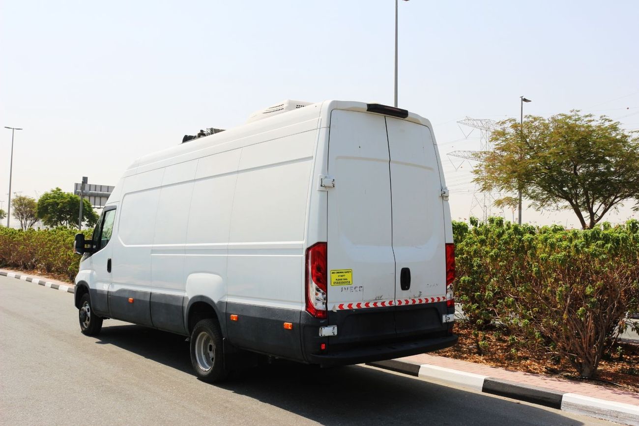 Iveco Daily Iveco Daily delivery van 2017 Gulf spec only 25000 km