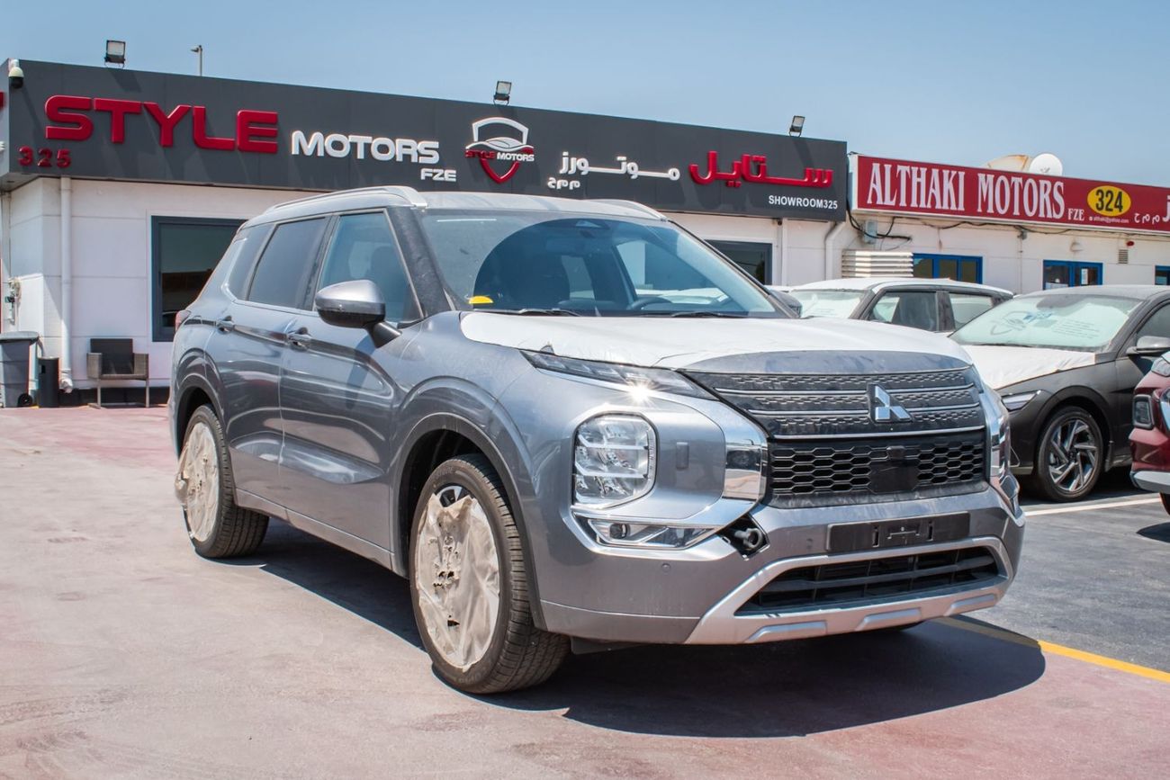 Mitsubishi Outlander Mitsubishi Outlander Brand New Mitsubishi Outlander Medium Line OUTLANDER-ML-24 2.5L Petrol