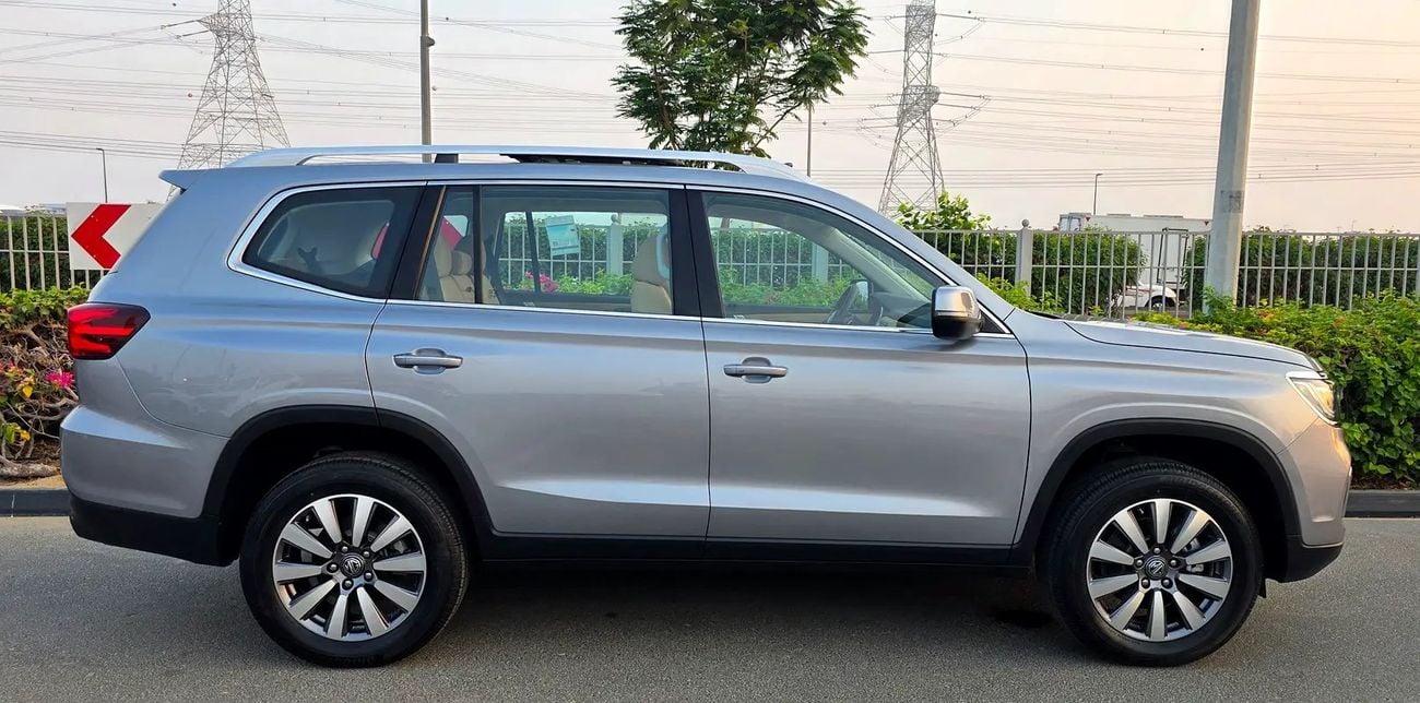 أم جي RX8 GCC Specs | 7-Seater Luxury SUV | Brand Condition