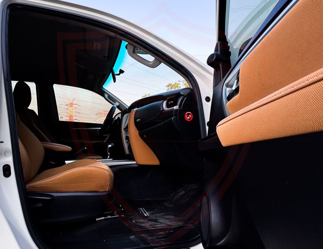 Toyota Fortuner GXR 4.0L (278 HP) Toyota Fortuner | 4.0 L | 2020 | GCC | Accident-Free | In Excellent Condition | 15