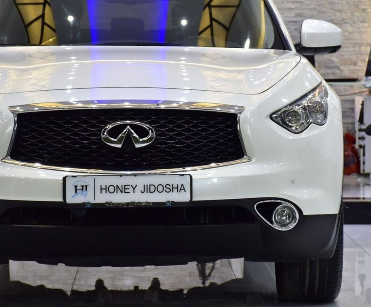 Infiniti QX70 EXCELLENT DEAL for our Infiniti QX70 ( 2020 Model ) in White Color GCC Specs