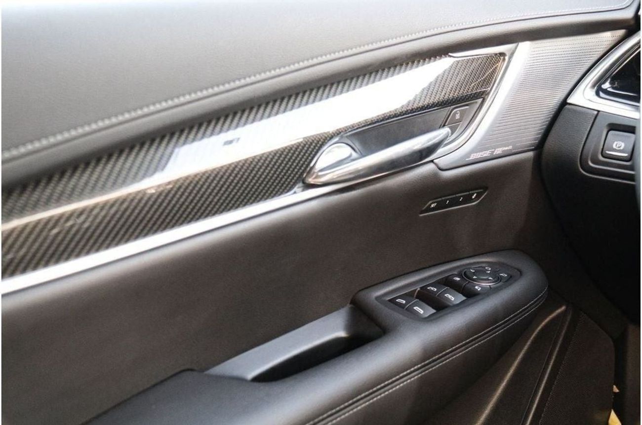 Cadillac XT6 Cadillac XT6 2023 AWD | Best Offer | 133000 AED Export Price