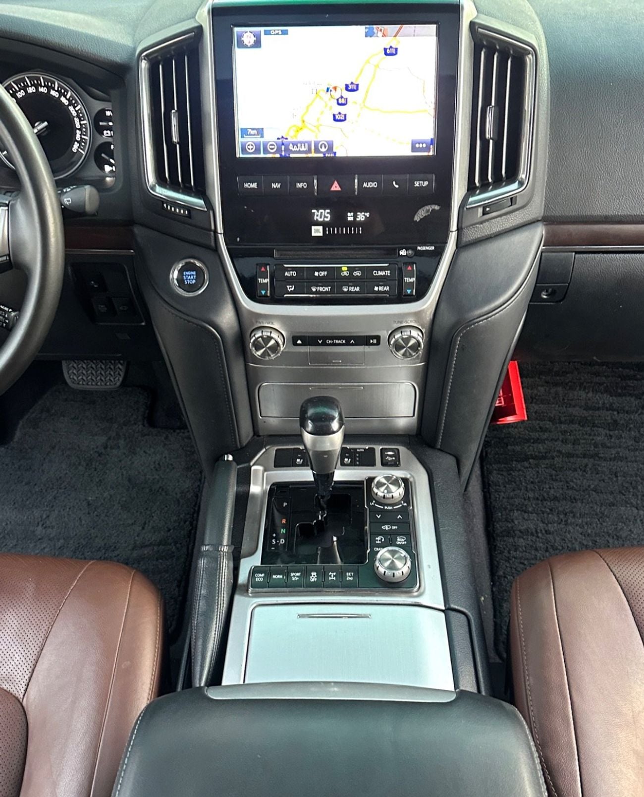 Toyota Land Cruiser VXR