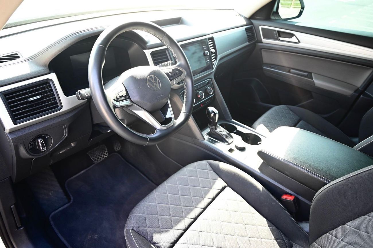Volkswagen Teramont Trendline 3.6L - 0% DP - FULL AGENCY RECORD - ORIGINAL PAINT - VOLKSWAGEN TERAMONT 4WD - LOW MILEAGE
