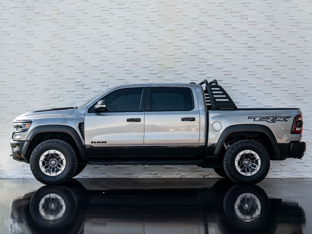 رام 1500 Crew Cab 6.2L