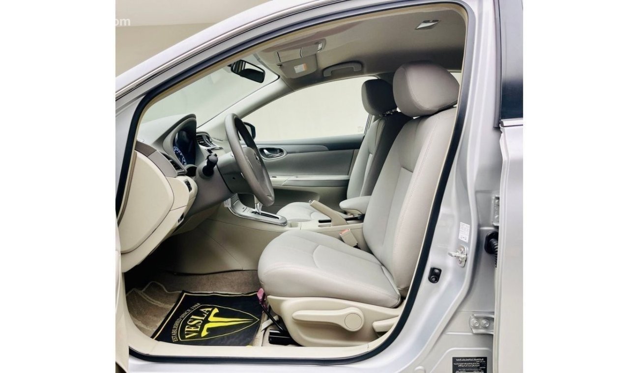Nissan Sentra SV + LEATHER SEATS + NAVIGATION + CAMERA + ALLOY WHEEL / 2019 / GCC / UNLIMITED KMS WARRANTY / 836DH