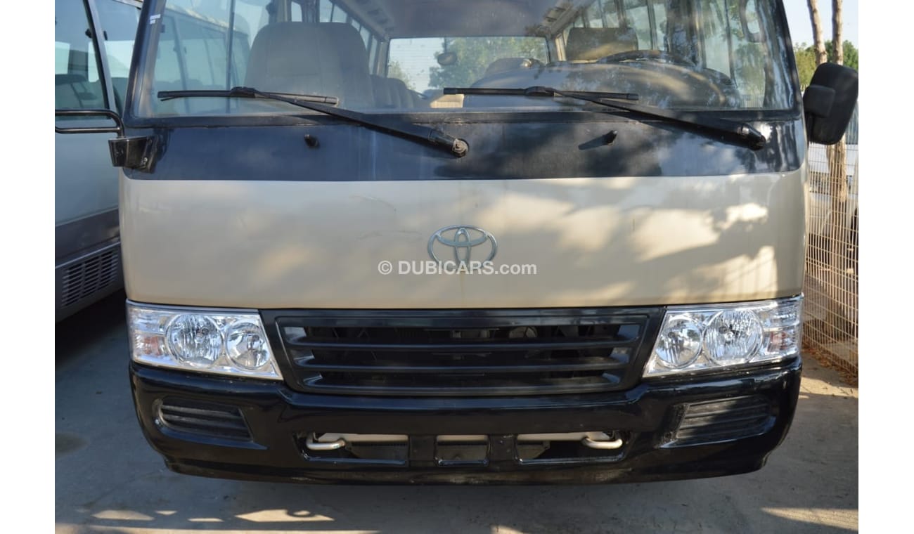 تويوتا كوستر Clean busv